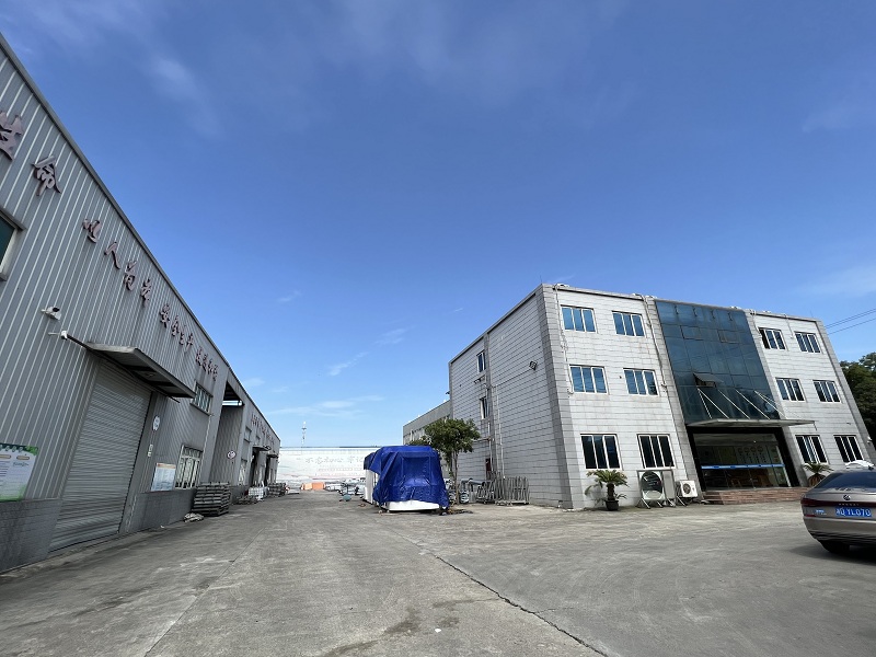 铝板生产厂家选择技巧有哪些?为什么要选择生产厂家购买铝板? 铝板生产厂家选择技巧有哪些?为什么要选择生产厂家购买铝板?(图1)